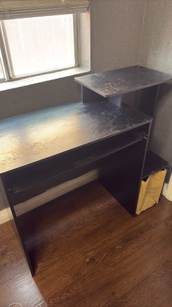 Free Desk