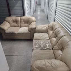 Leather Couch And Loveseat 