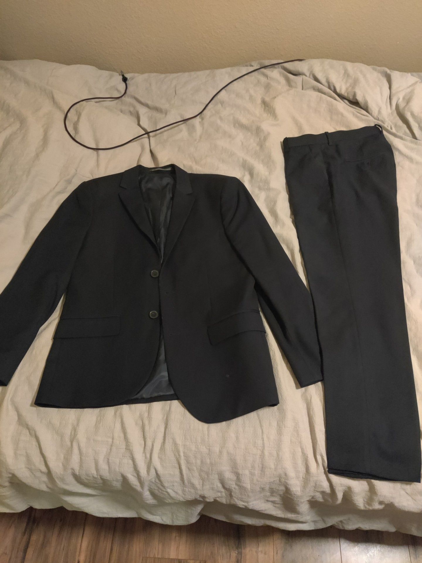 Free Slim Fit Navy Color H&M suit