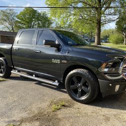 PLEASE READ DESCRIPTION!! TRUCK NOT FOR SALE!