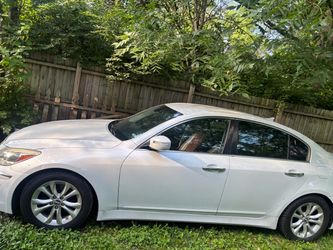 2012 Hyundai Genesis