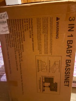 Baby bedside bassinet