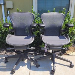 Herman miller aeron remastered (size A) office chair/fully loaded