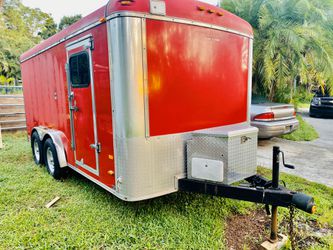 Nice Campout Enclosed Toy Hauler Trailer 15’ loaded