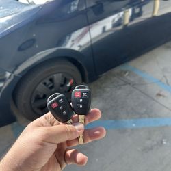 Llaves De Autos / Car Keys And Remotes