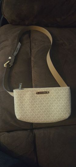Mk purse
