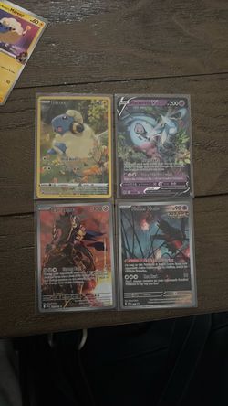 Pokémon Trading Cards Lot of 4