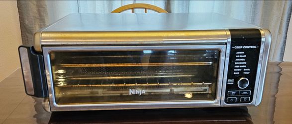 Ninja Foodi 8-function Air Fryer - Flip-Away for Storage
