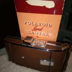 Polaroid Land Camera 