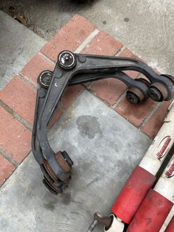 2015 GMC Sierra 2500 Control Arms