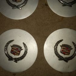 89-92 Center Caps For Cadillac