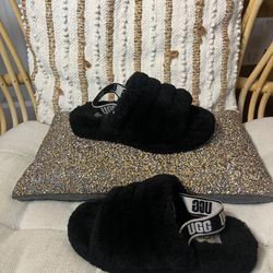UGG Fuzzy Black Slip On Sandals Size 3