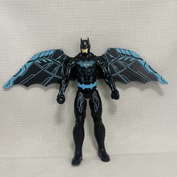 DC Comics Batman Bat-Tech 12" Deluxe Action Figure Expanding Wings Light Sound