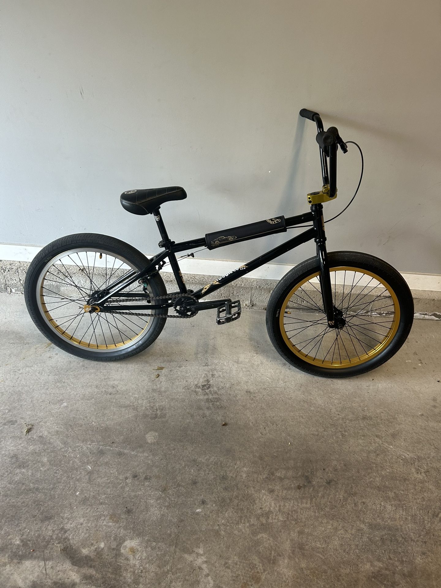 Fitbikeco 22in Bike