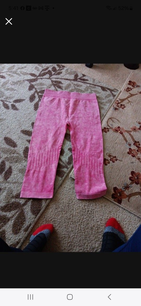 Workout Capris. New. Large $4 Each