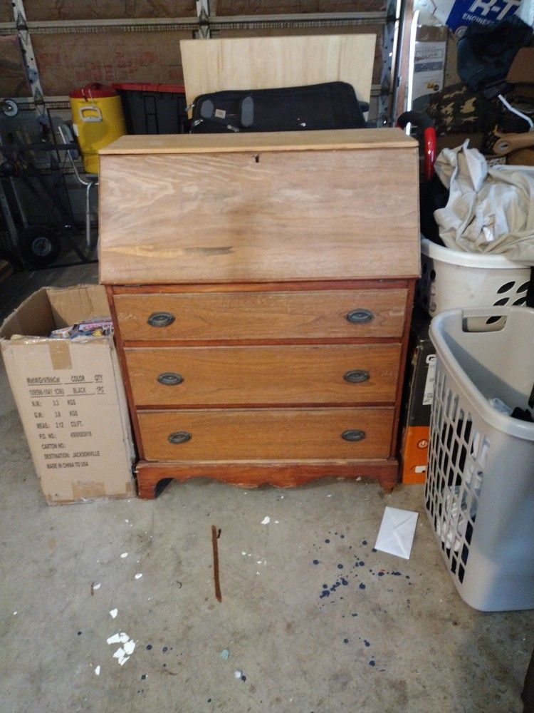Secretary Desk Three Drawers