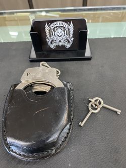 Smith & Wesson Handcuffs