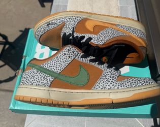 Nike SB Dunk Safari Size 9.5