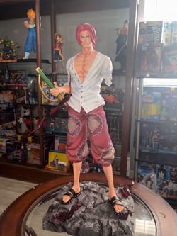 One piece Shanks 27 inch statue