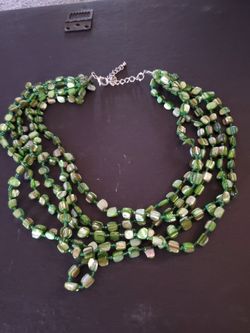 Kohl's vibrant green mosaic necklace