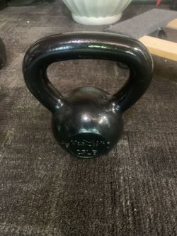 25 pound kettle bell $25