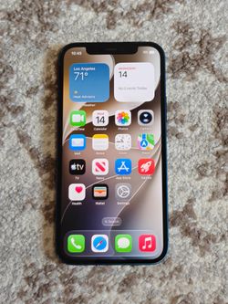 📲 iPhone 12