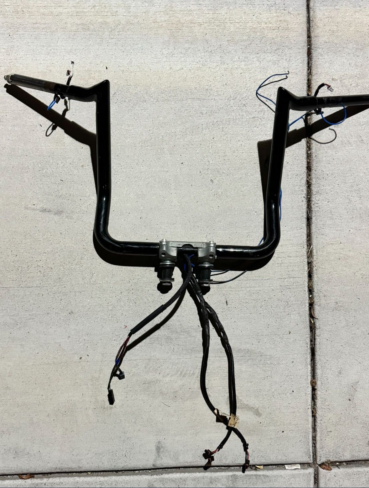 Dominator industries Meathook 14” 1 1/4 Ape Hangers