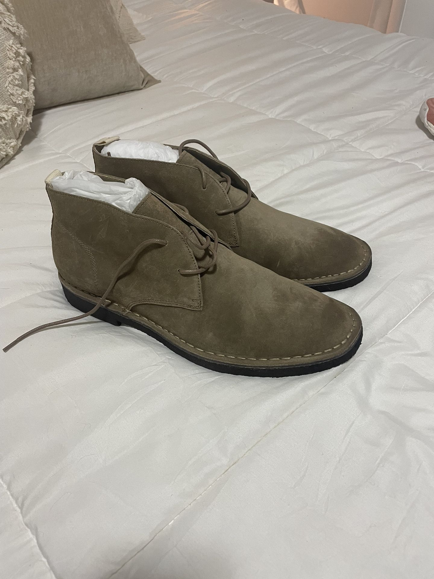 Banana Republic Brendt Chukka Size 13