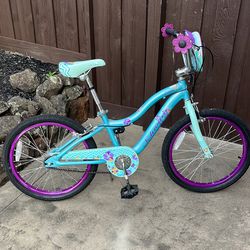 Girl’s 20” Schwinn Bike