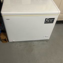 Freezer En Buenas Condiciones Trabaja Muy Bien 