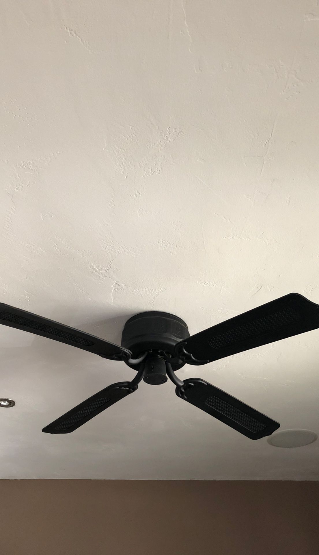 Ceiling Fans totals 4 fans for only $100 good condition works perfect
