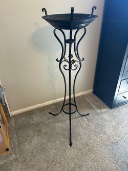 Black Wrought Iron Plant Stand