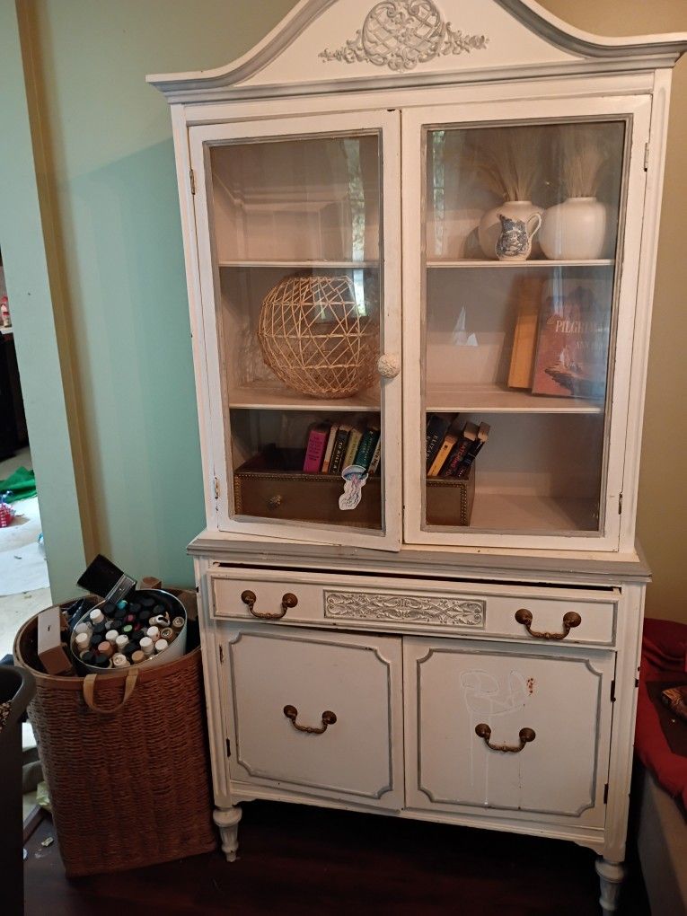 Farmhouse White Hutch