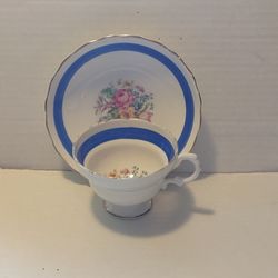 Nice Vintage Rosina Bone China Cup & Saucer