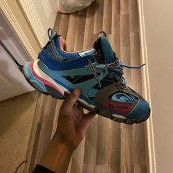 balenciaga Tracks 