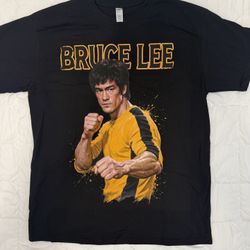 Bruce Lee Graphic Tshirt 