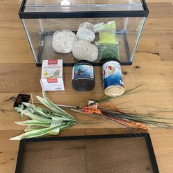 Fish Animal Tank Aquarium Lot  