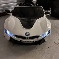 You Car With Charger (windshield Is Cracked)