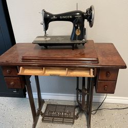 1935 Singer Treadle sewing Machine With Beautiful Walnut & Iron Cabinet