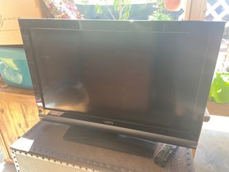 32 inch Vizio tv.