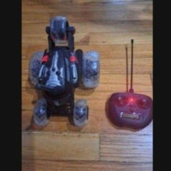 Thunder Tumbler Sharper Image Remote Control 360 Spinning Car 