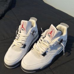 *BEST OFFER* Jordan 4 White Cements
