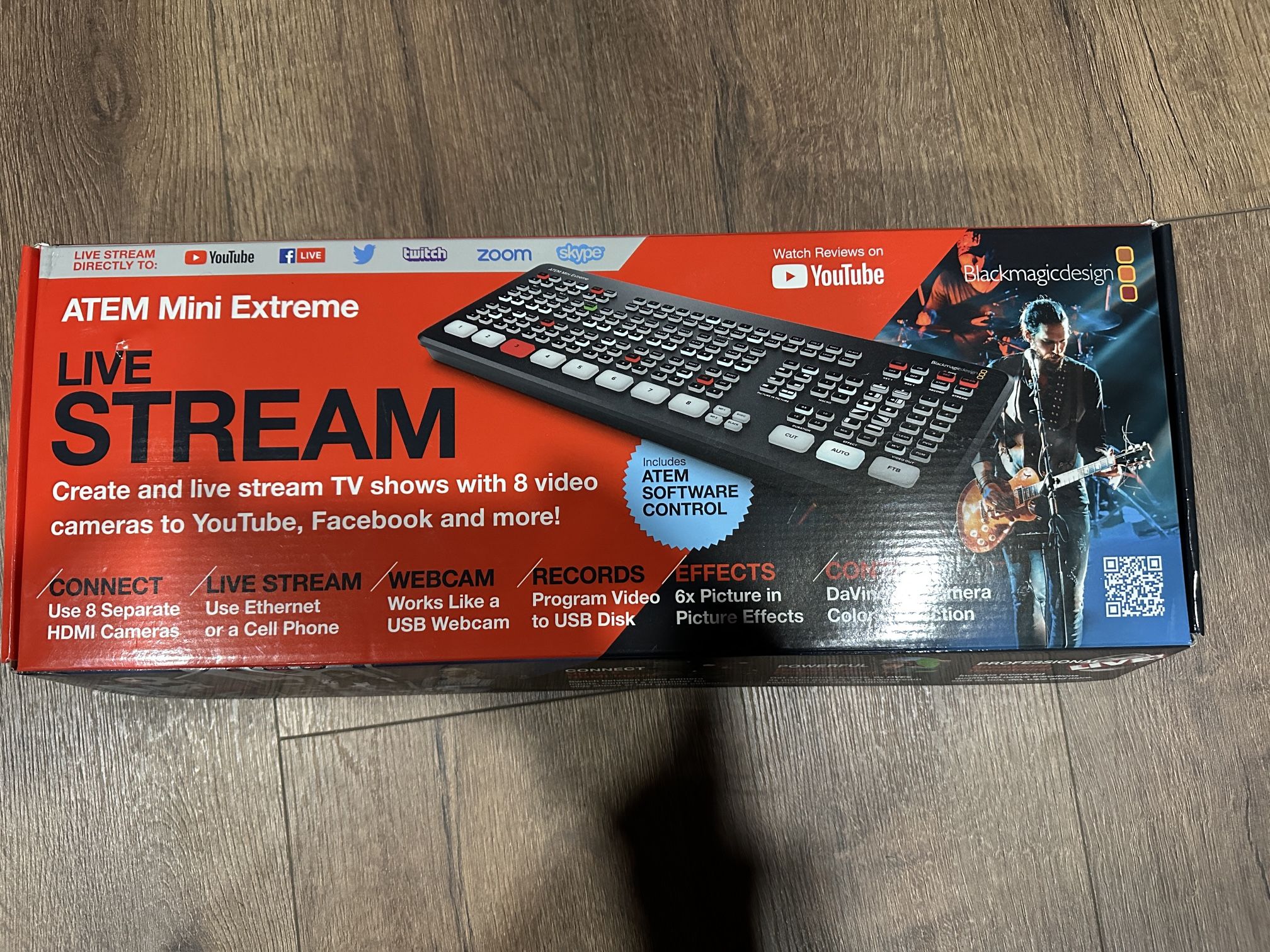Black Magic ATEM mini Extreme HDMI Switcher