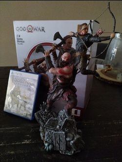 god of war Statue