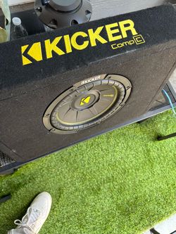 Kicker 44TCWC104 10-Inch Subwoofer 4 Ohm
