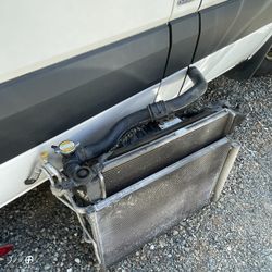 Hyundai Sonata Radiator Assembly 