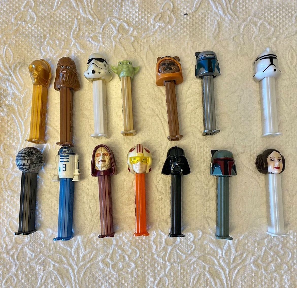 Star Wars 1997 PEZ Lot, 14 Dispensers.. Selling As A Lot