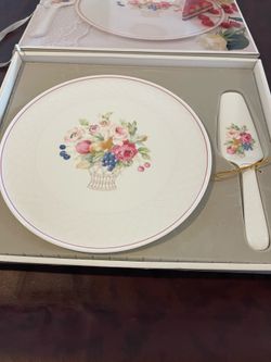 Mikasa Cake Server