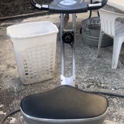 Everpeudic Exercise Bike 