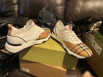 Burberry Shoes 7.5